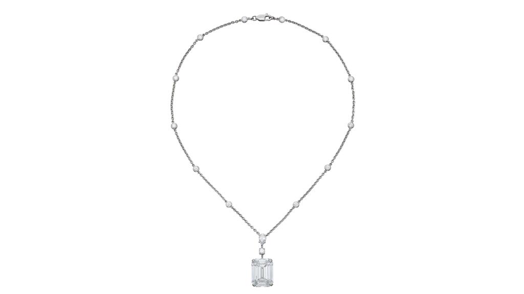 A Graff necklace with an internally flawless diamond of D color and VVS1 clarity Sotheby’s Graff pendant necklace
